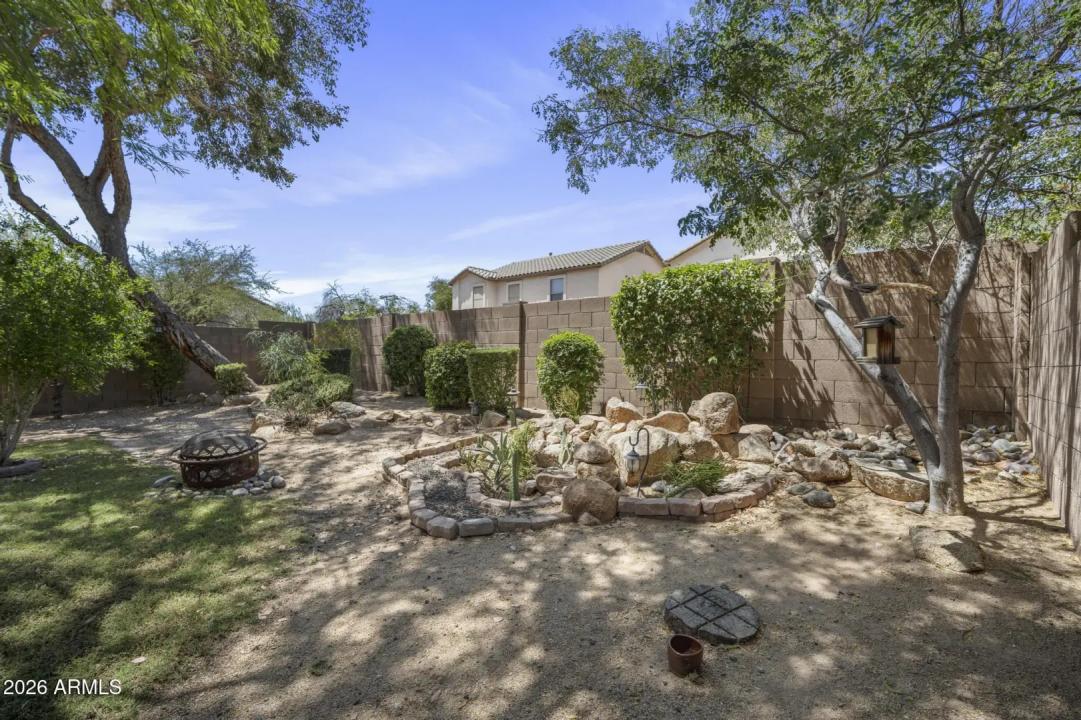 Real Estate Picture 35