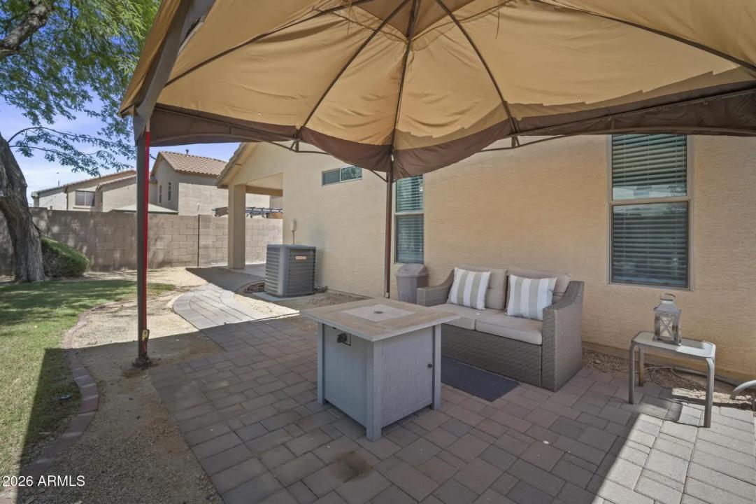 Real Estate Picture 33