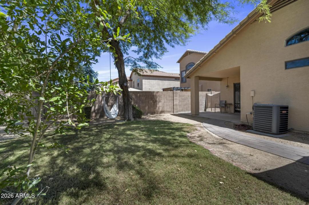 Real Estate Picture 37