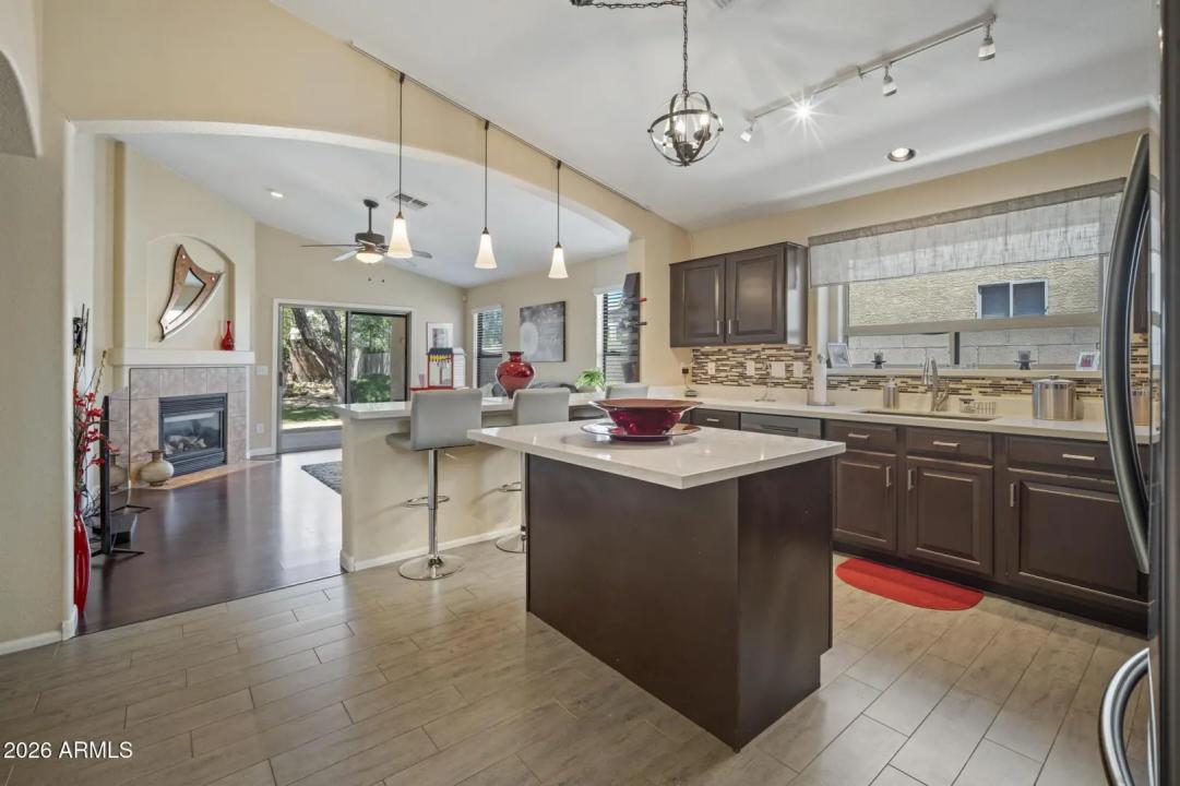 Real Estate Picture 1