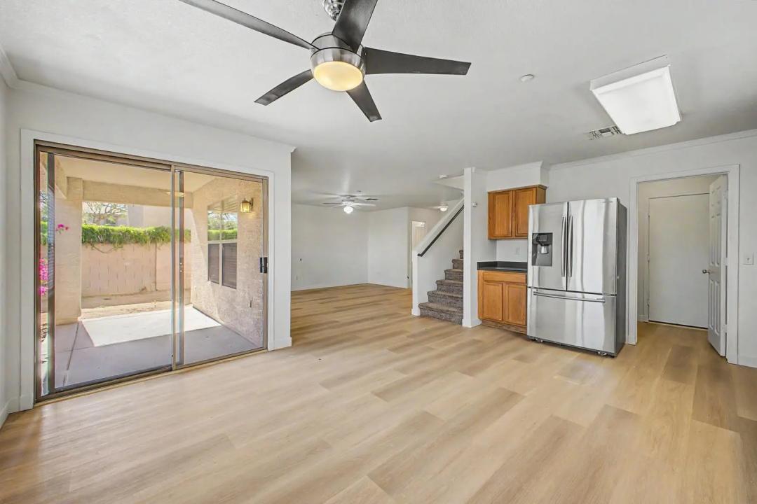 Real Estate Picture 6
