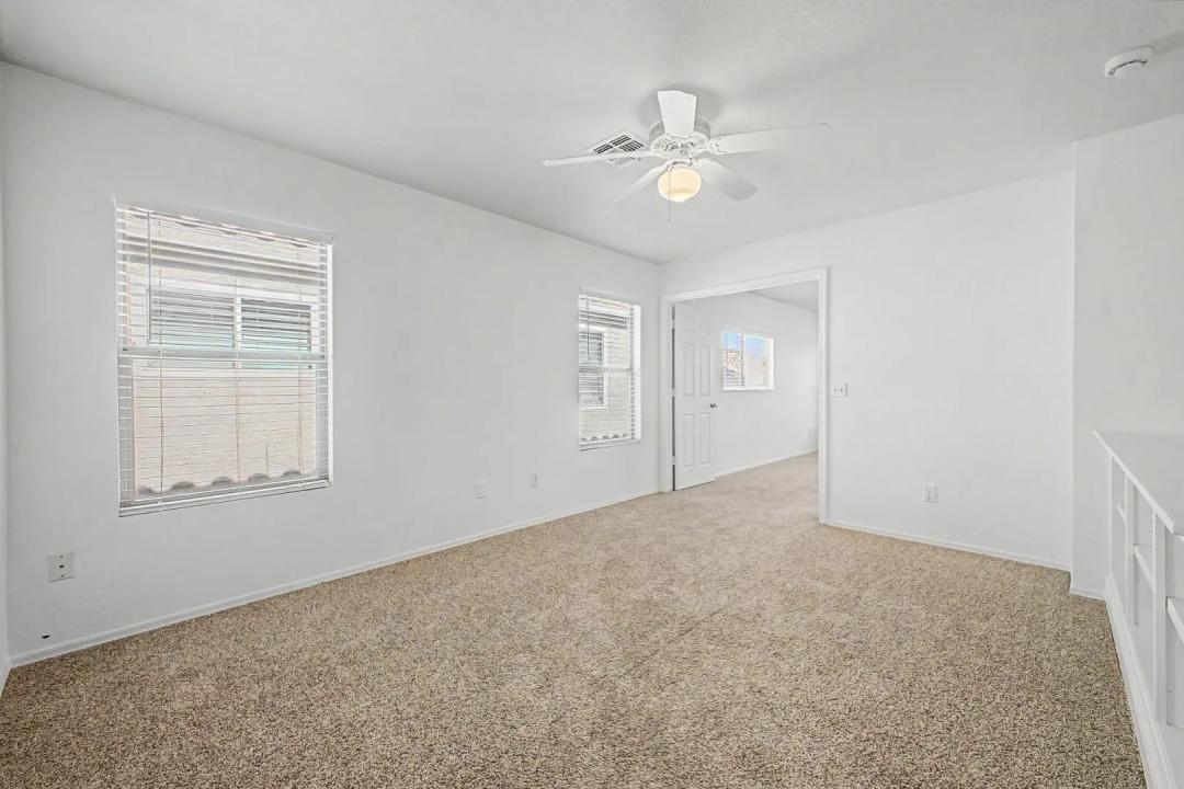 Real Estate Picture 28