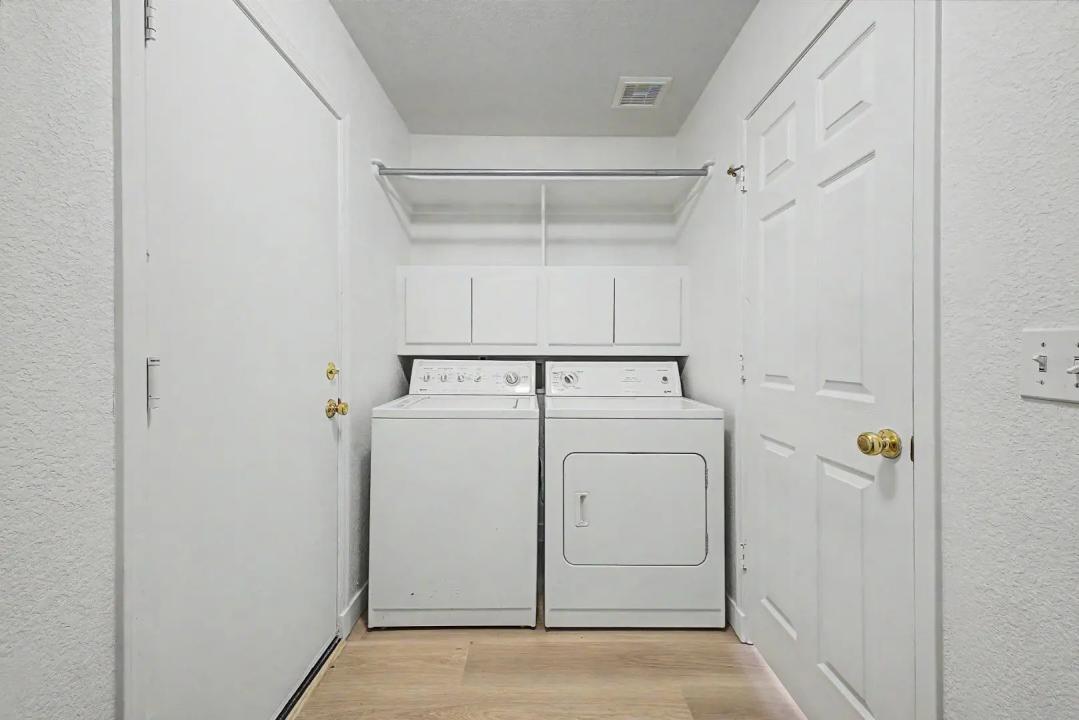 Real Estate Picture 36