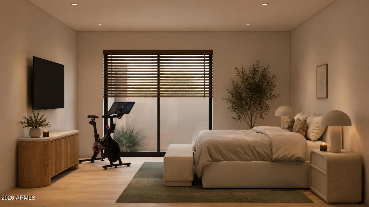 Real Estate Picture 11