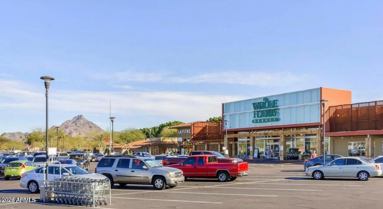 Real Estate Picture 27