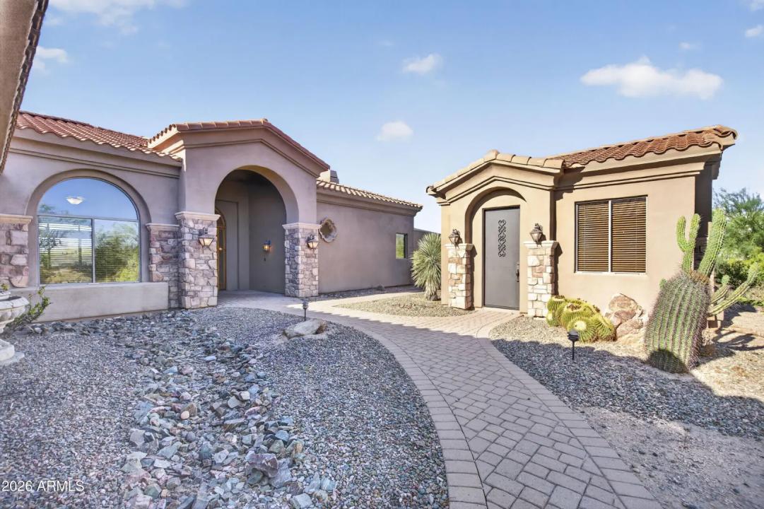 Real Estate Picture 1