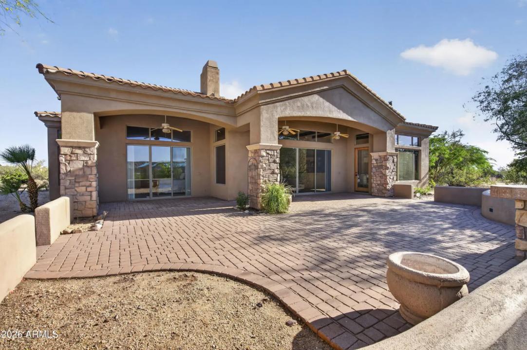 Real Estate Picture 2