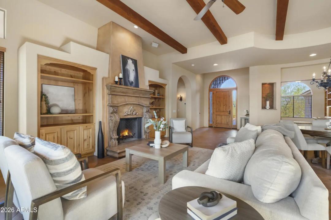 Real Estate Picture 9