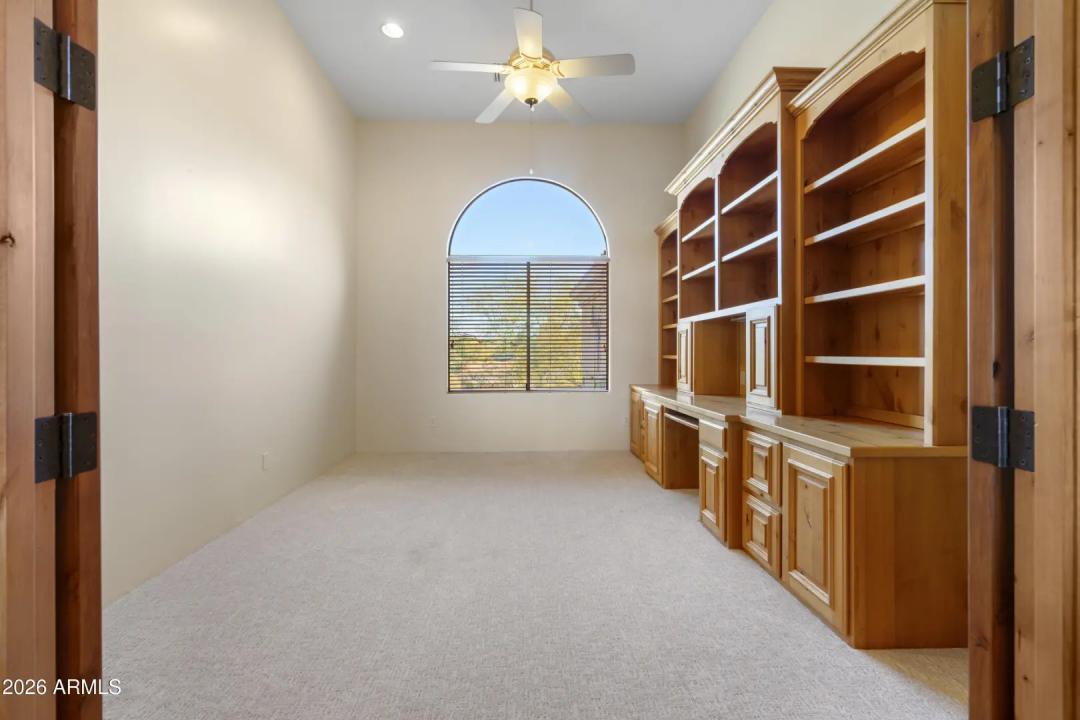 Real Estate Picture 40