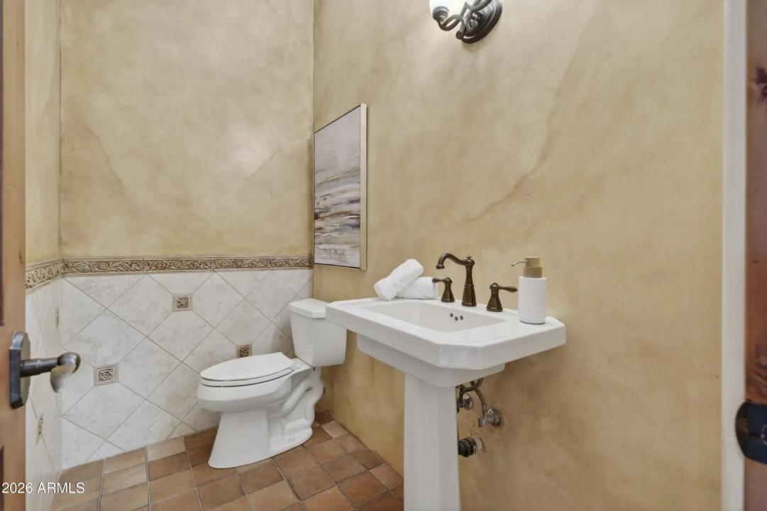 Real Estate Picture 42