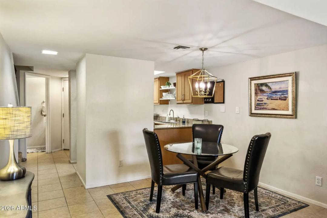 Real Estate Picture 9