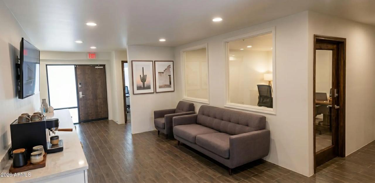 Real Estate Picture 6