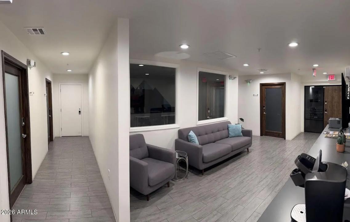Real Estate Picture 13