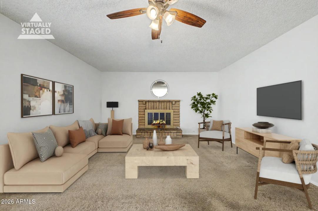 Real Estate Picture 14