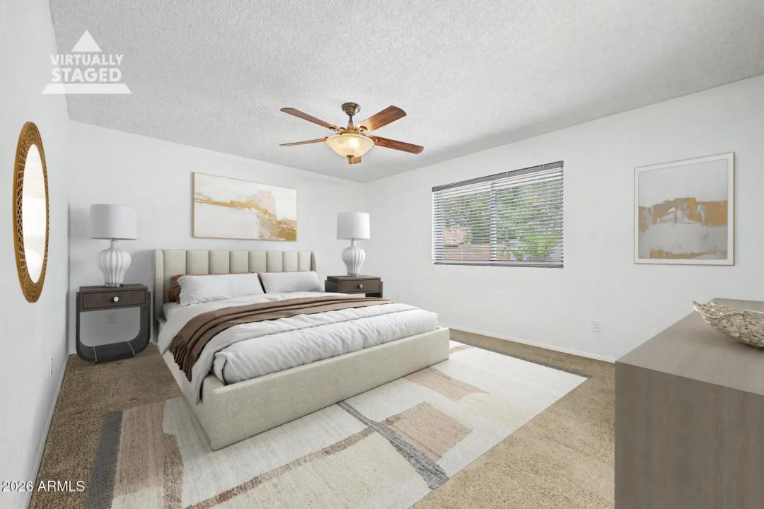 Real Estate Picture 24
