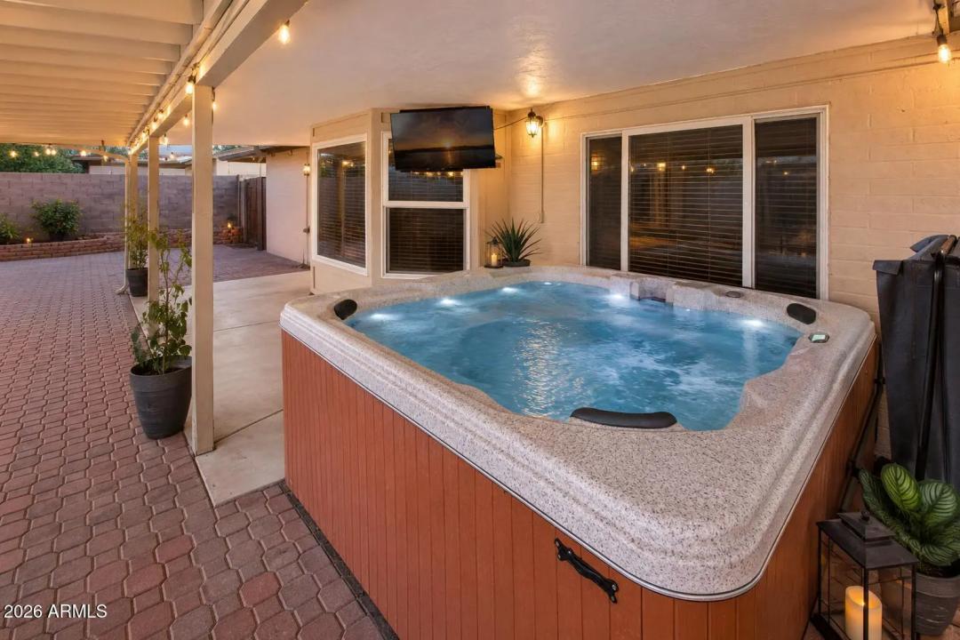 Real Estate Picture 43