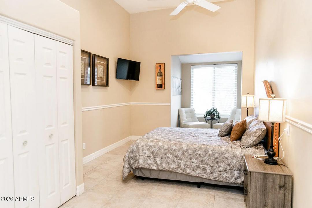 Real Estate Picture 22