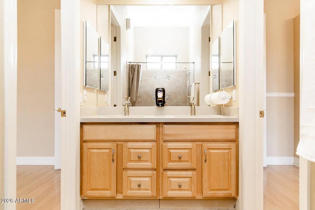 Real Estate Picture 27