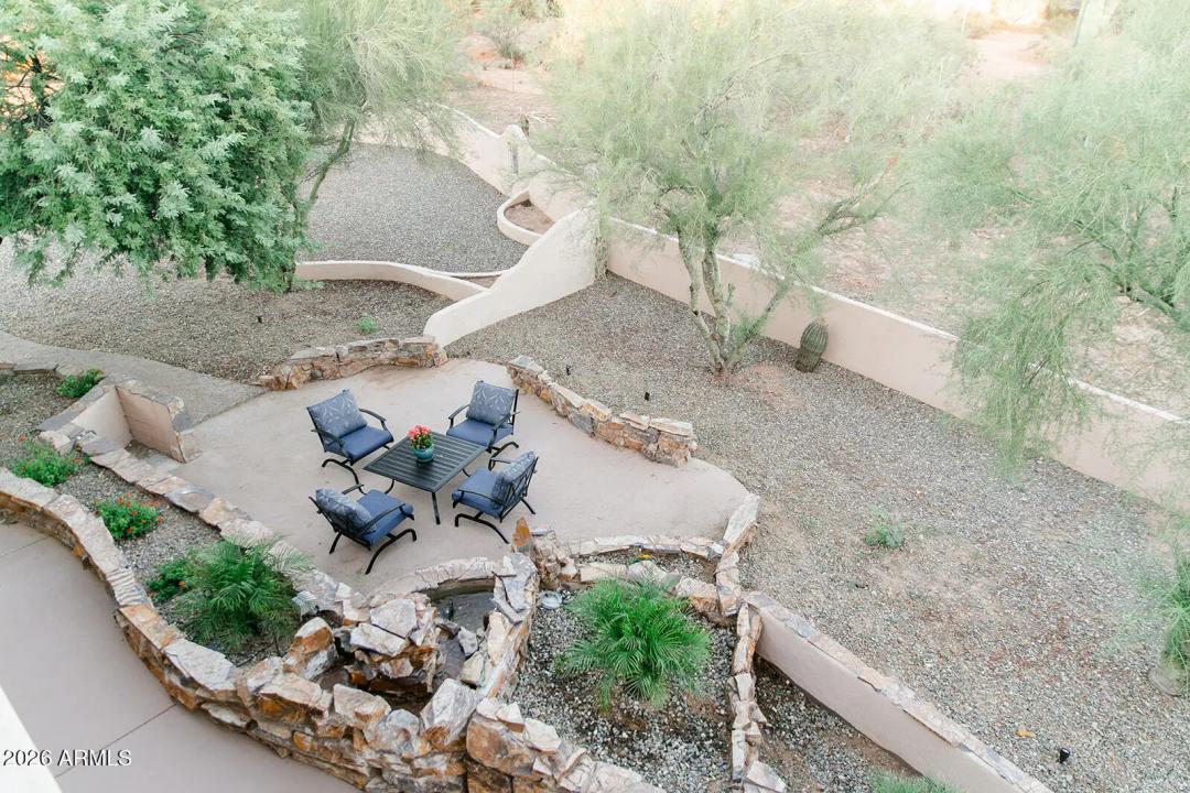 Real Estate Picture 32