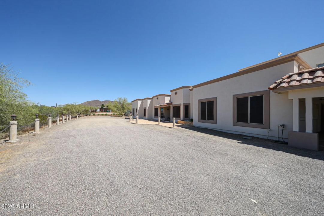 Real Estate Picture 6