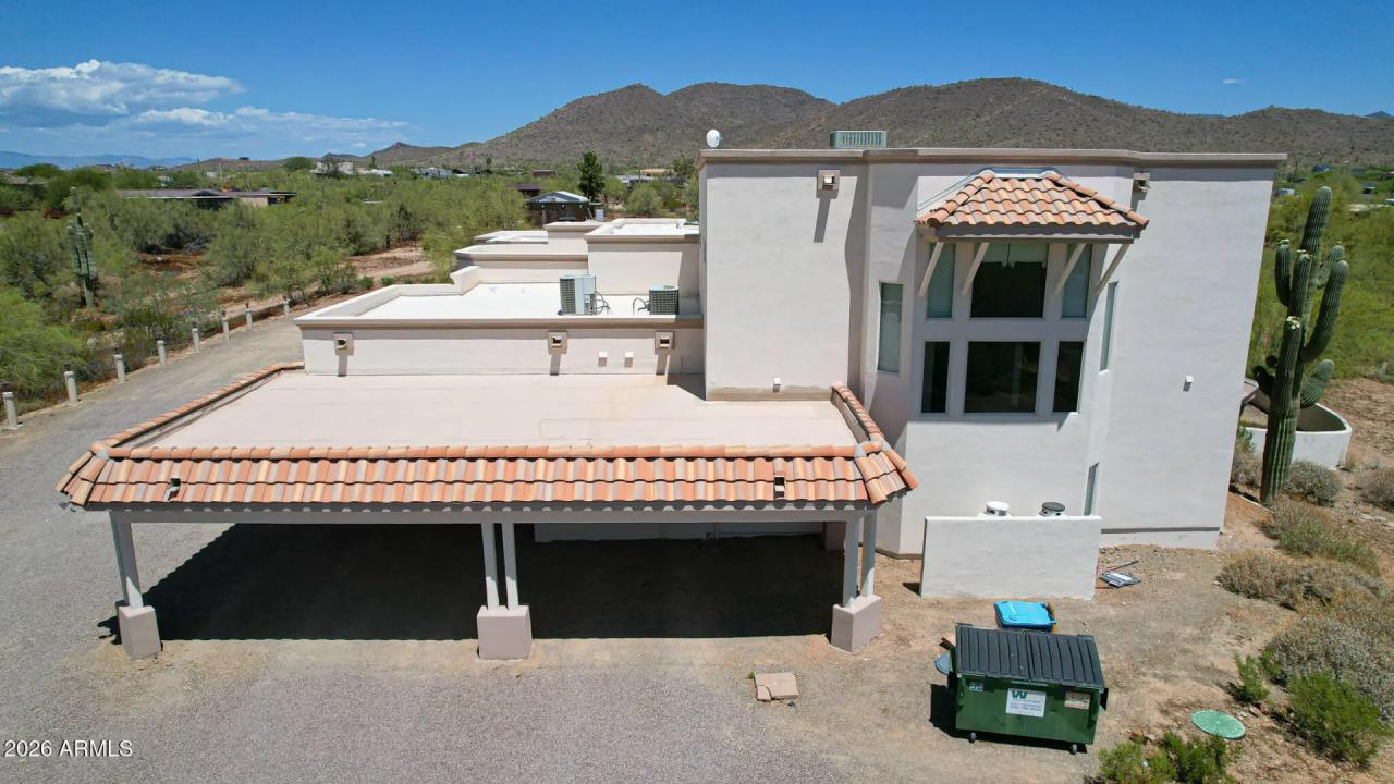 Real Estate Picture 35