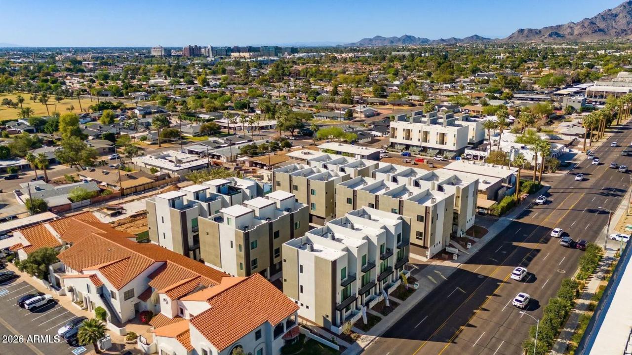 Real Estate Picture 26