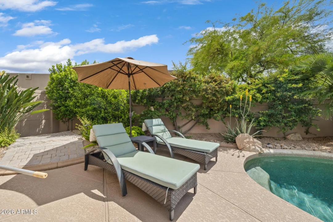 Real Estate Picture 28
