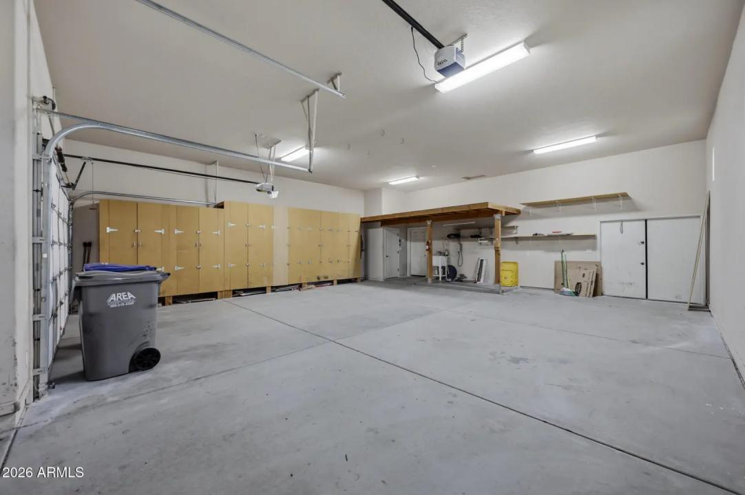 Real Estate Picture 13