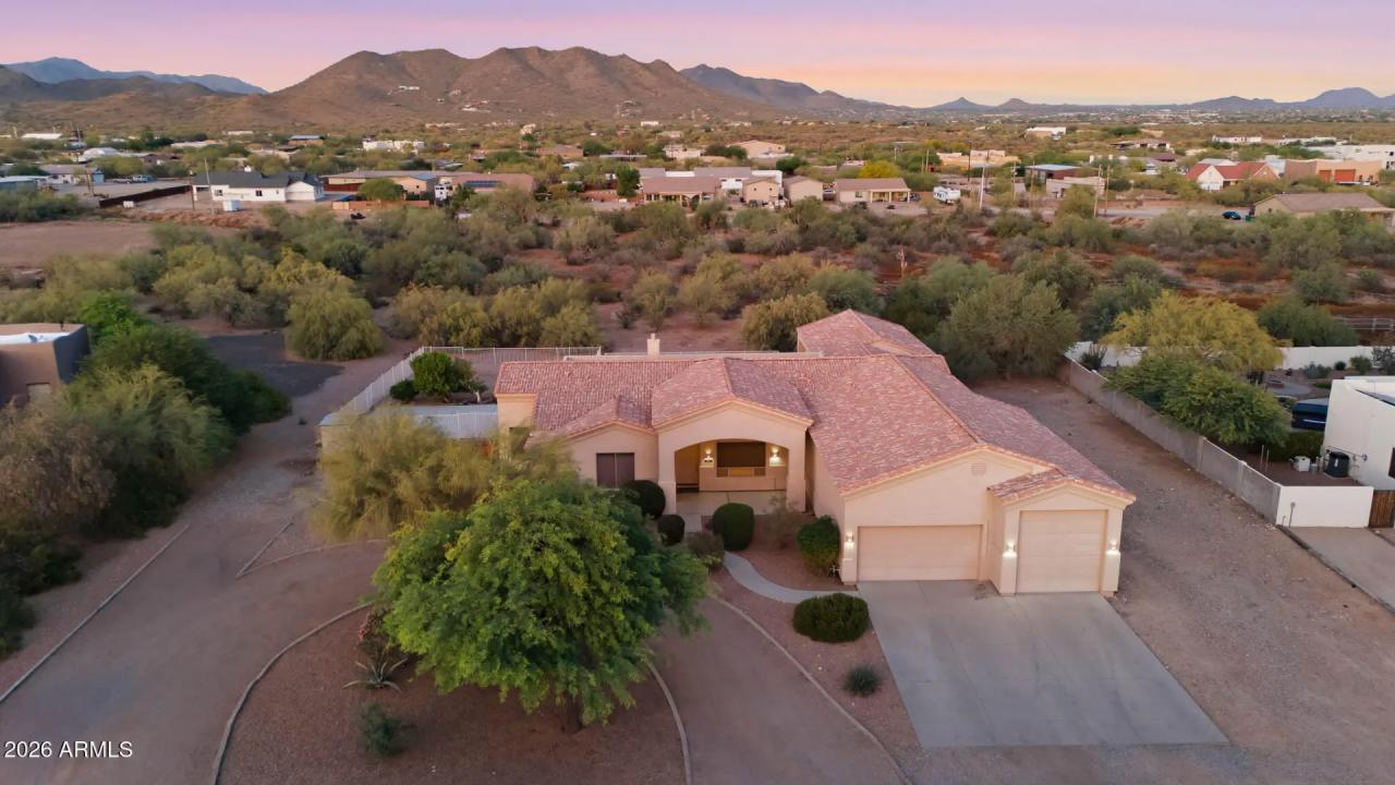 Real Estate Picture 1