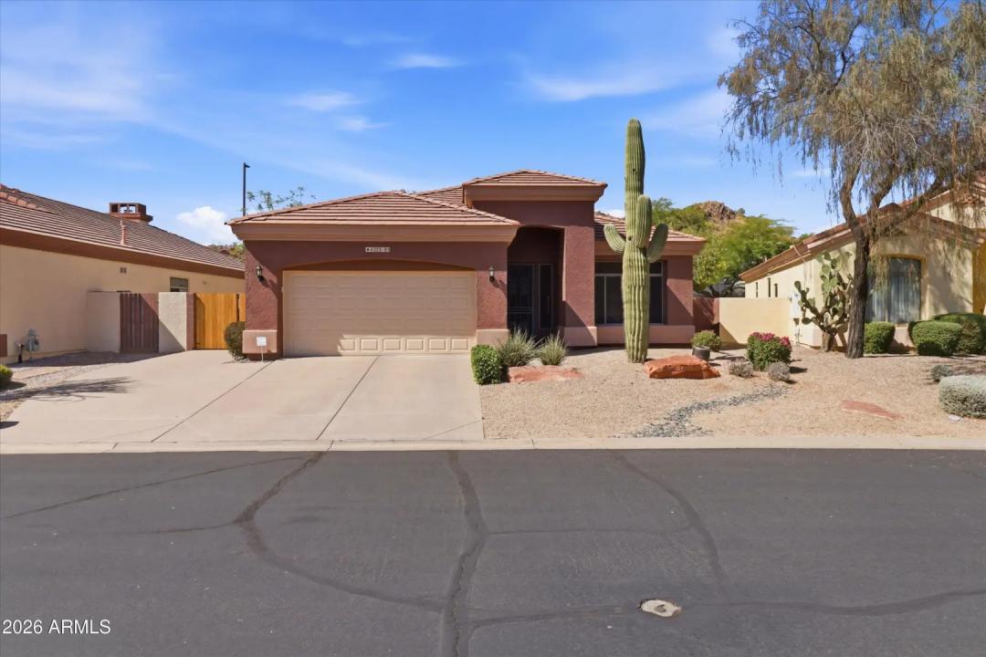 Real Estate Picture 3