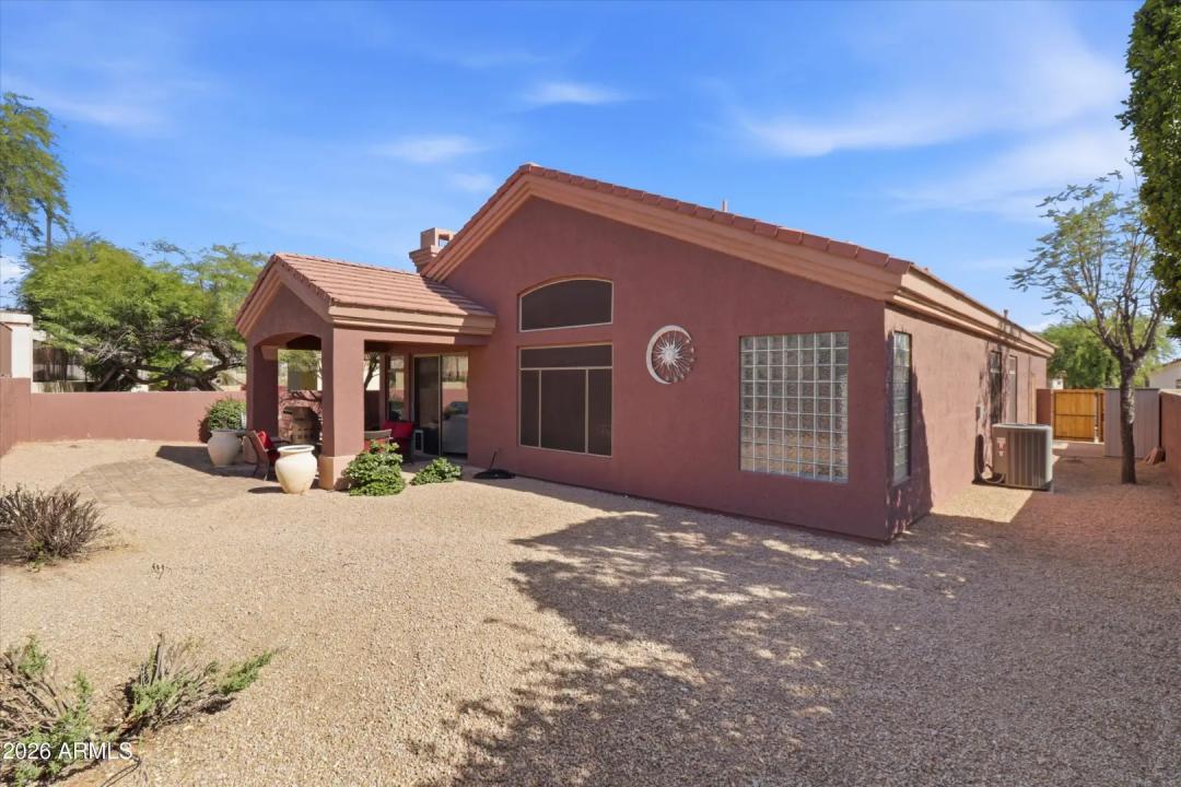 Real Estate Picture 19