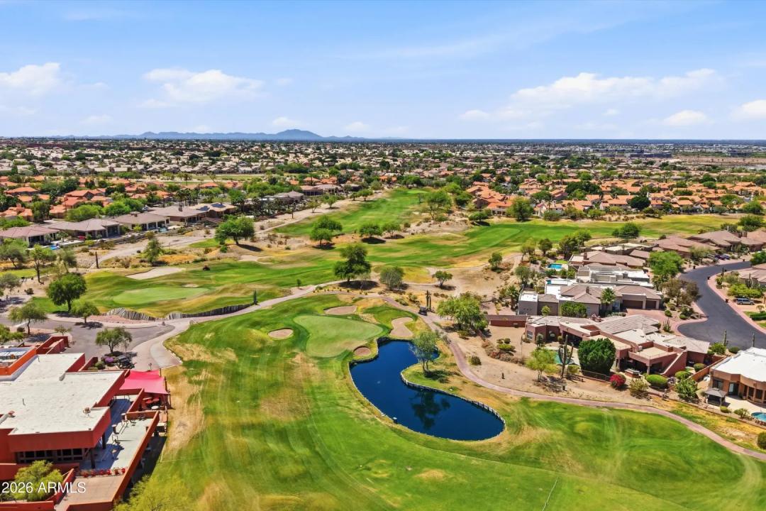 Real Estate Picture 23