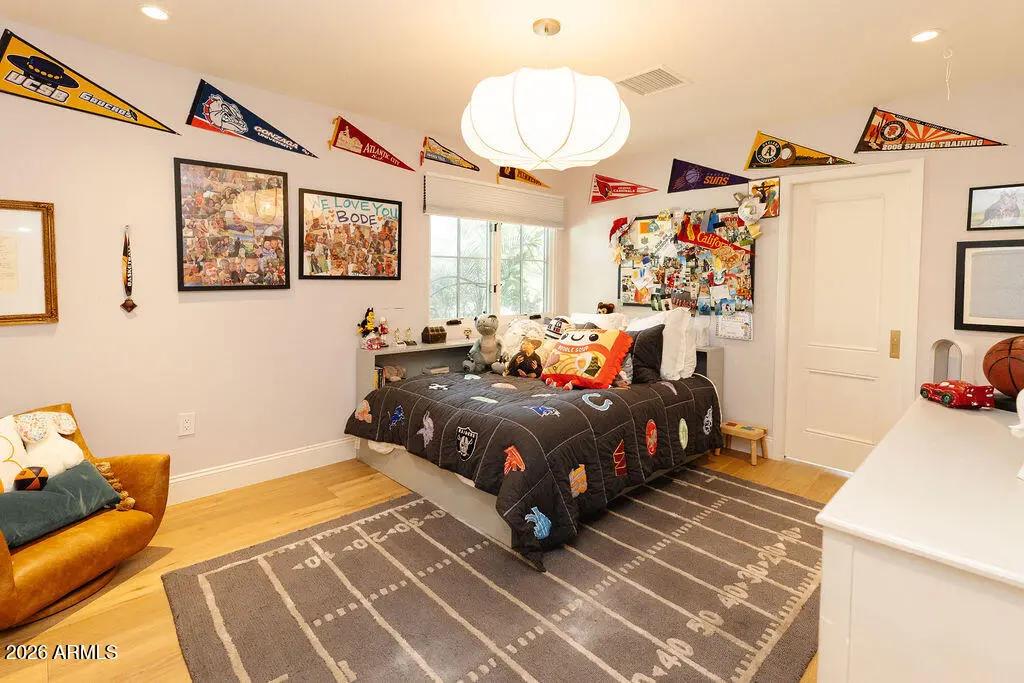 Real Estate Picture 22