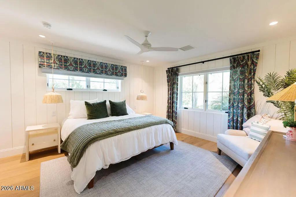 Real Estate Picture 18