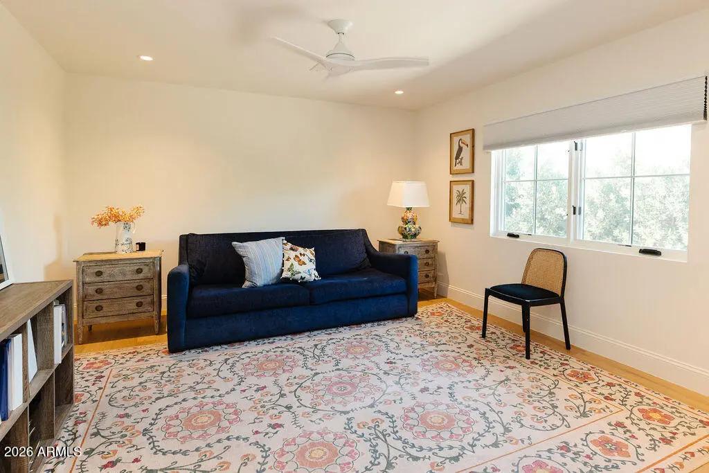 Real Estate Picture 29