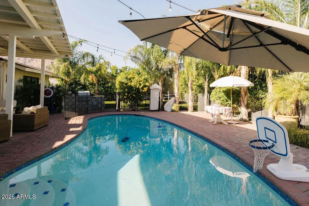 Real Estate Picture 37