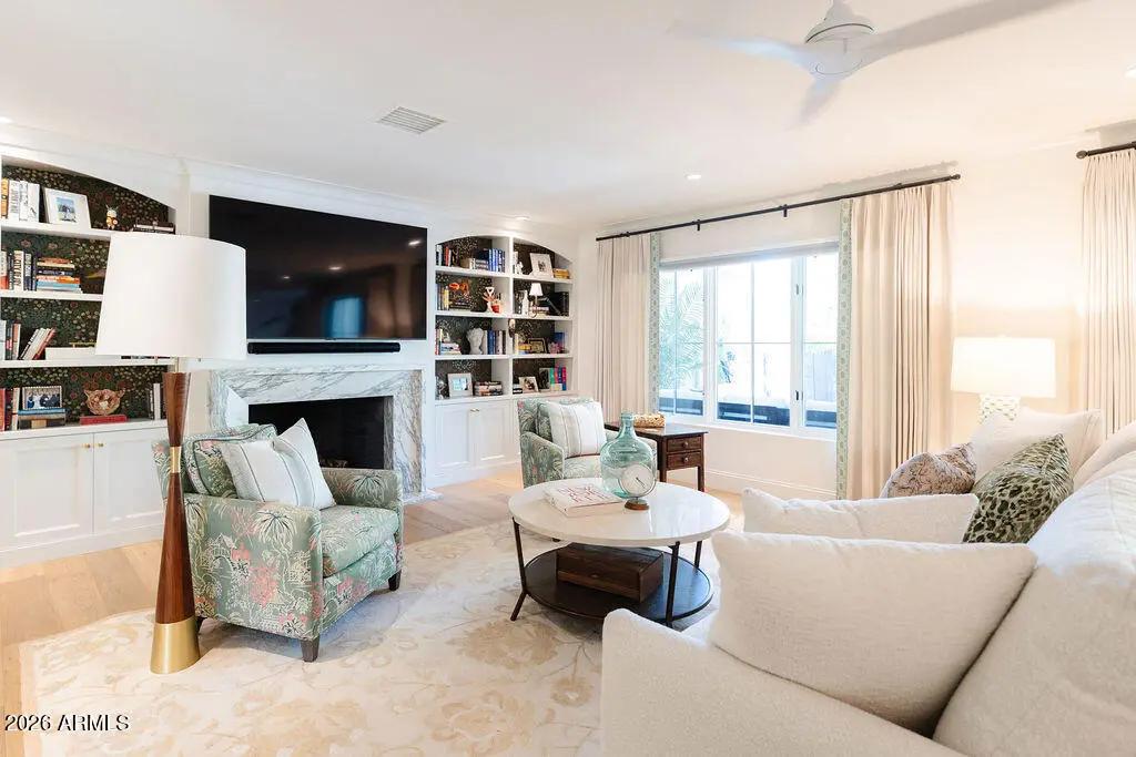 Real Estate Picture 40