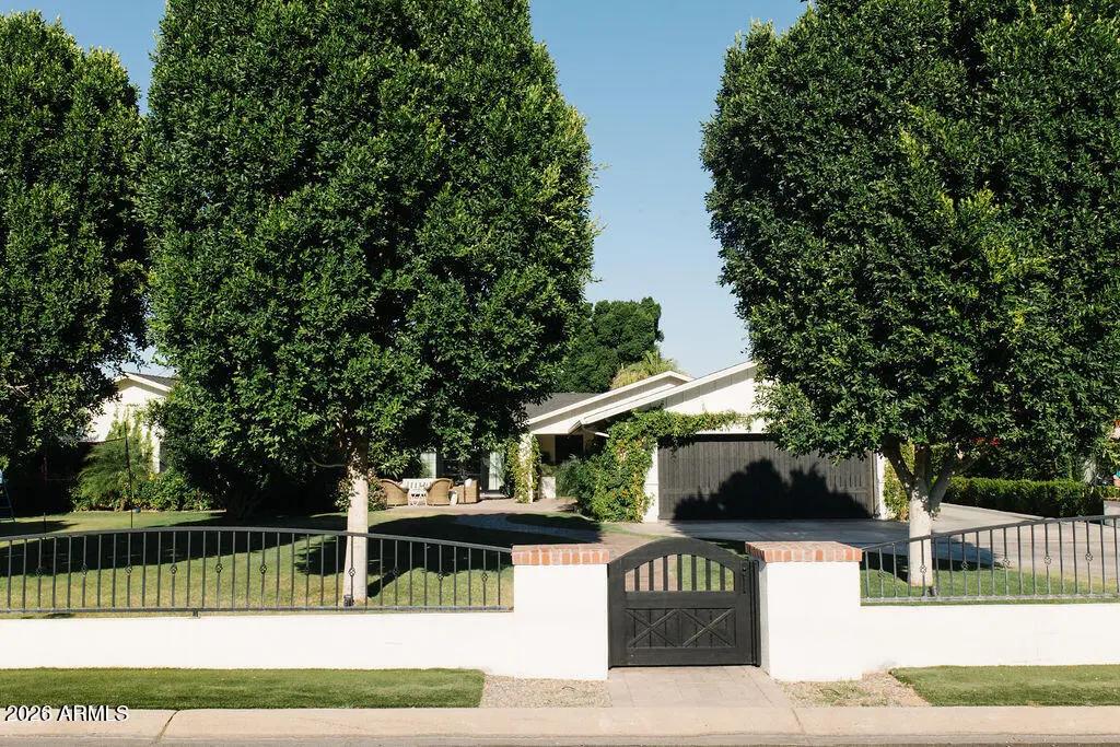 Real Estate Picture 50