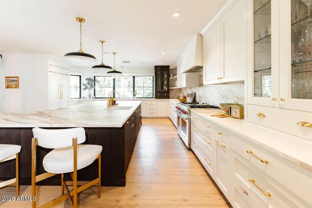 Real Estate Picture 2