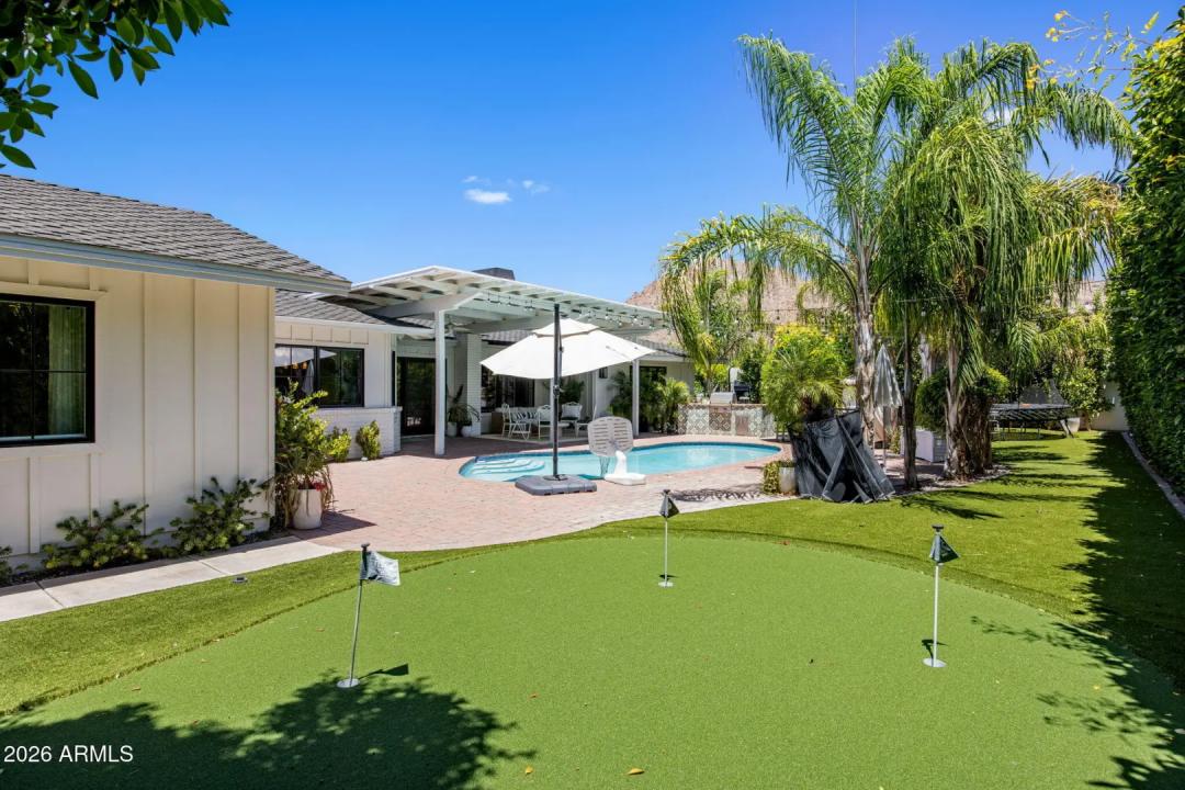 Real Estate Picture 36