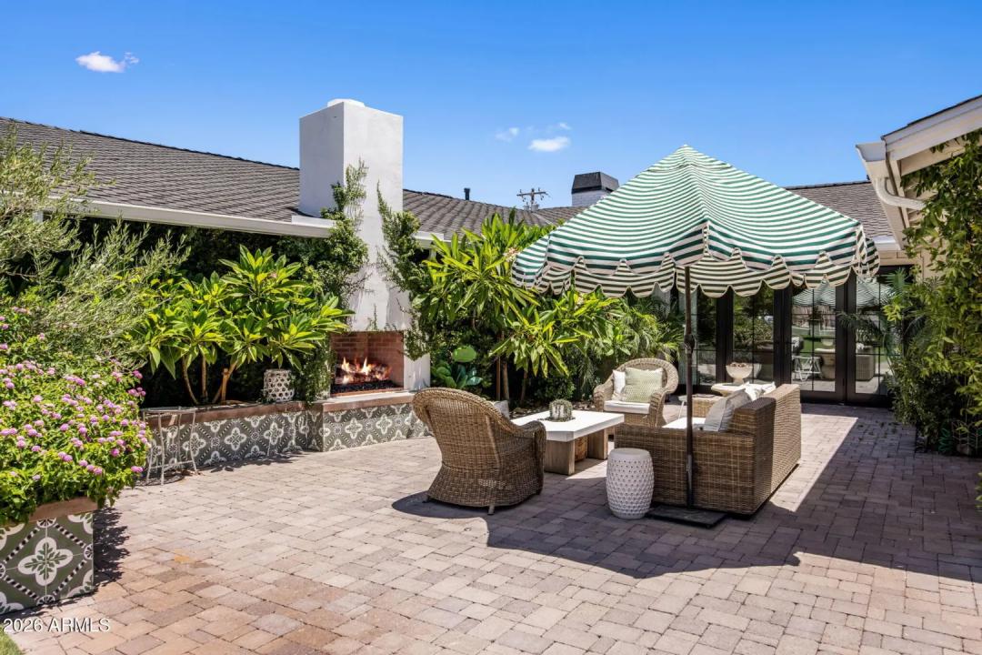 Real Estate Picture 44