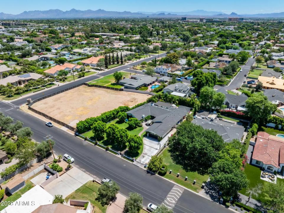 Real Estate Picture 47