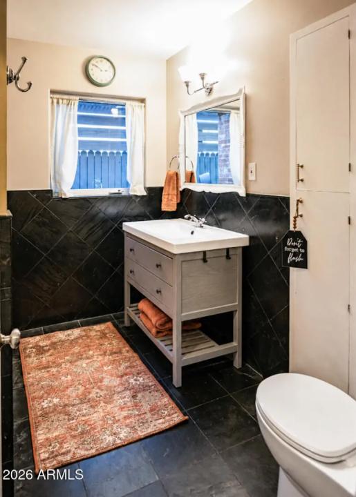 Real Estate Picture 15