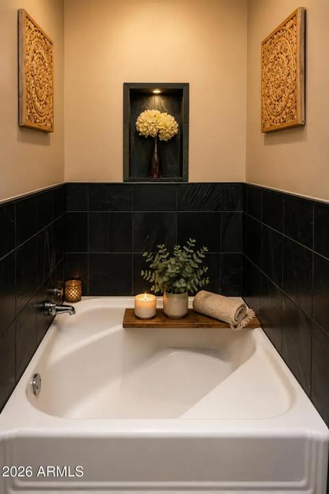 Real Estate Picture 14