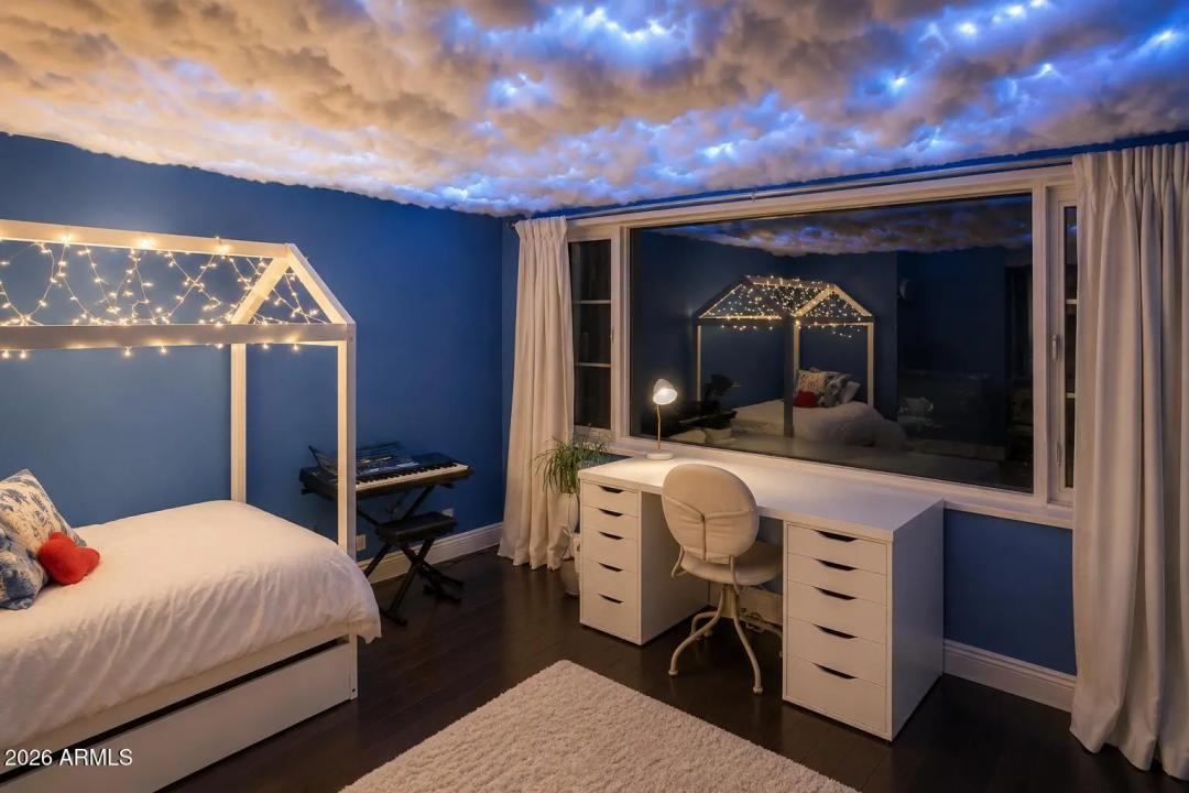 Real Estate Picture 19