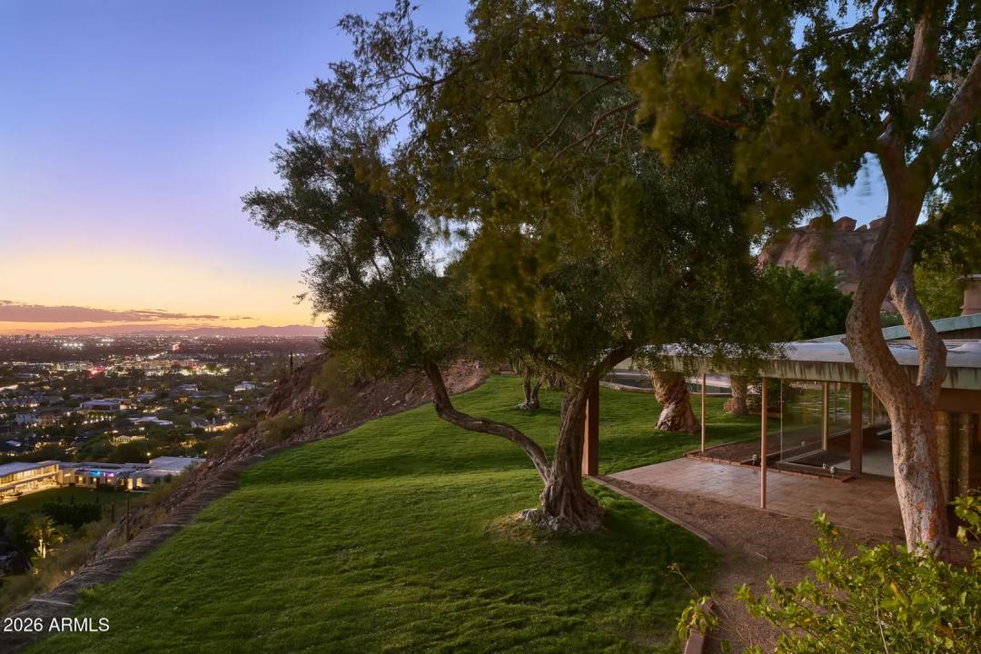 Real Estate Picture 20