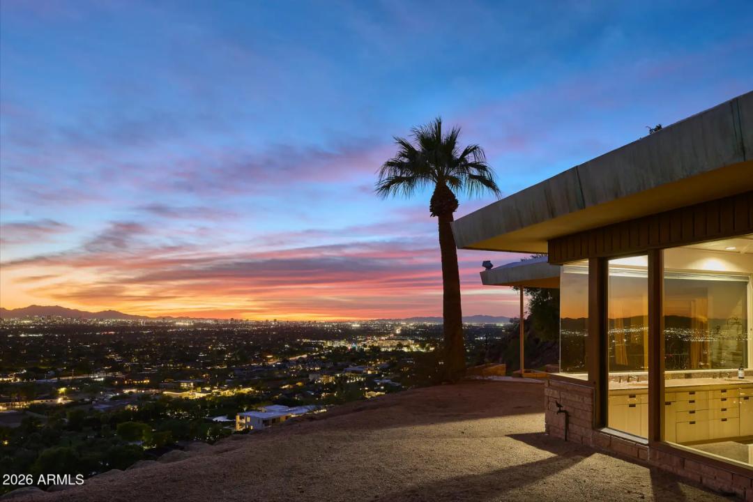 Real Estate Picture 42
