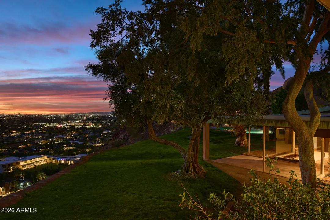 Real Estate Picture 43
