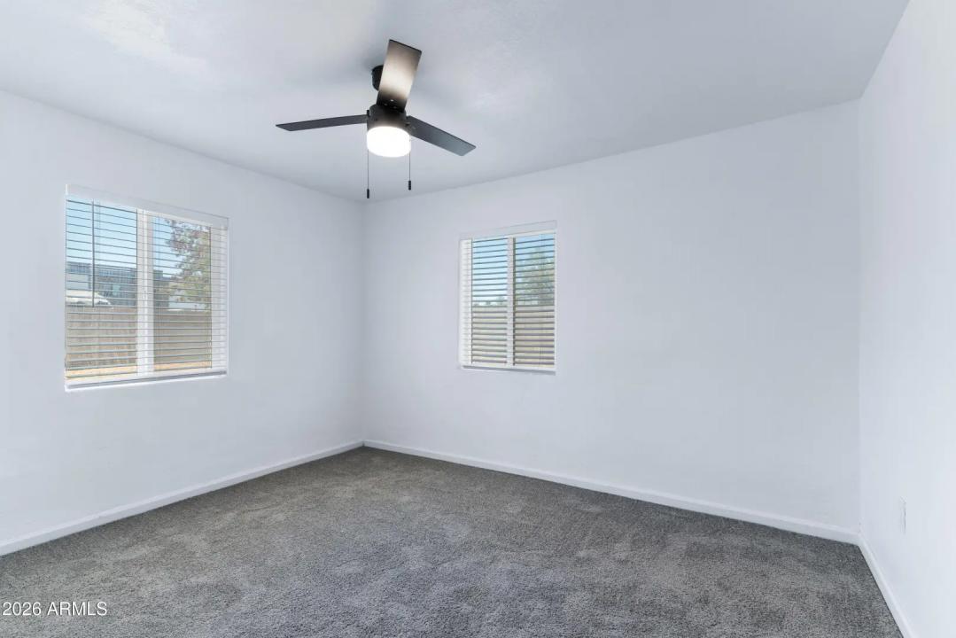 Real Estate Picture 27