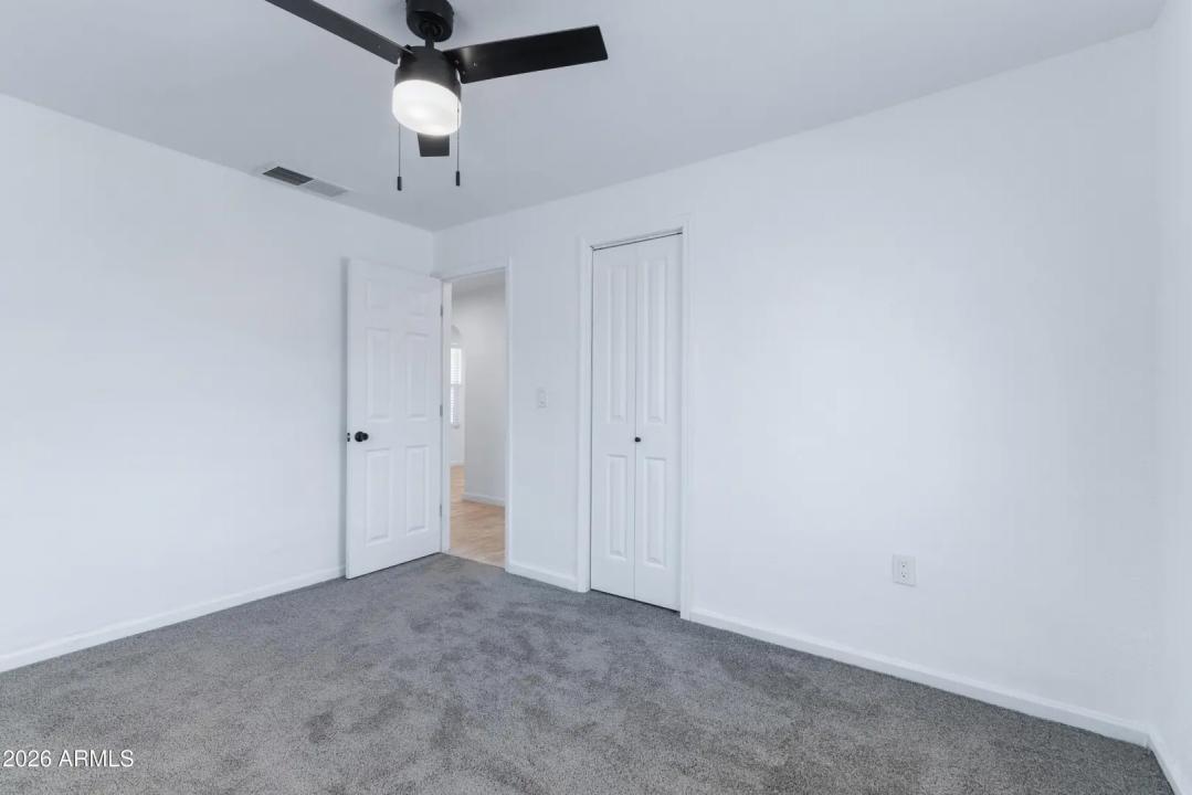 Real Estate Picture 28